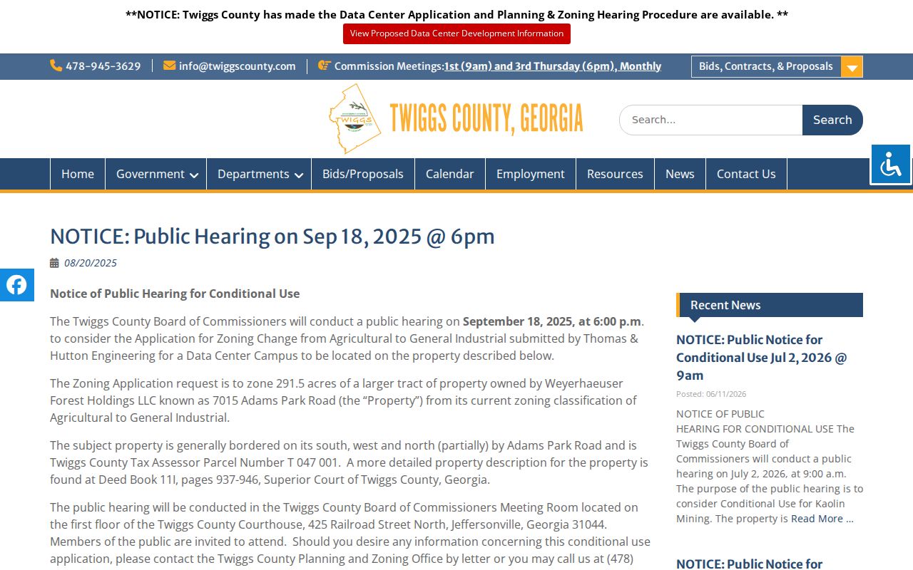 Twiggs County court calendar location in a courthouse meeting room